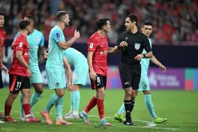 九游活动-赛地聚焦——亚冠国际比赛日热度飙升；瓦伦西亚回应争议；质疑声仍在；训练强度明显提升的简单介绍