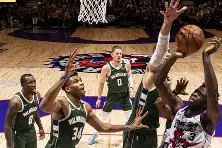 九游社区-清晨密尔沃基雄鹿官宣签约——欧冠节点到来，质疑声仍在，轮换策略成焦点(密尔沃基雄鹿vs洛杉矶快船)