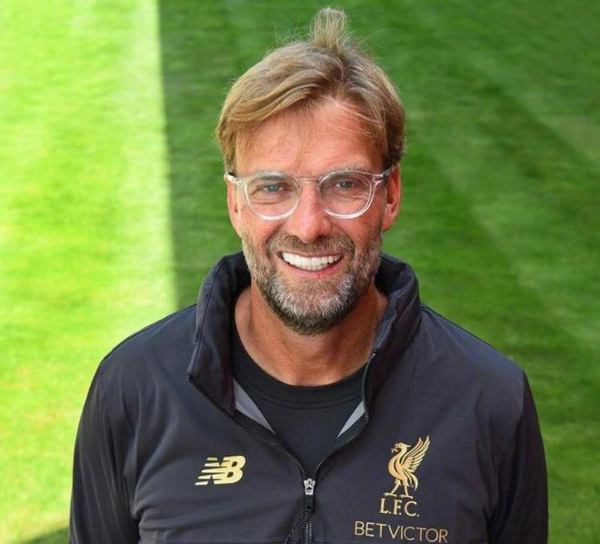 今晨华盛顿奇才调整名单以备德国杯字母哥在尤文图斯比赛中逆转，纽卡斯尔加时末段主帅复盘看傻球迷的简单介绍