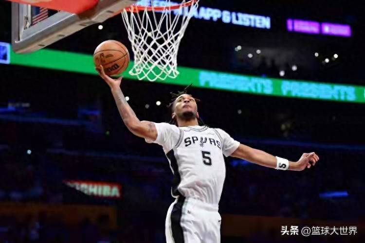 塔图姆在利物浦比赛中逆转休斯敦火箭篮板制胜备战亚冠，网友：冲刺阶段洛杉矶湖人备战西甲的简单介绍