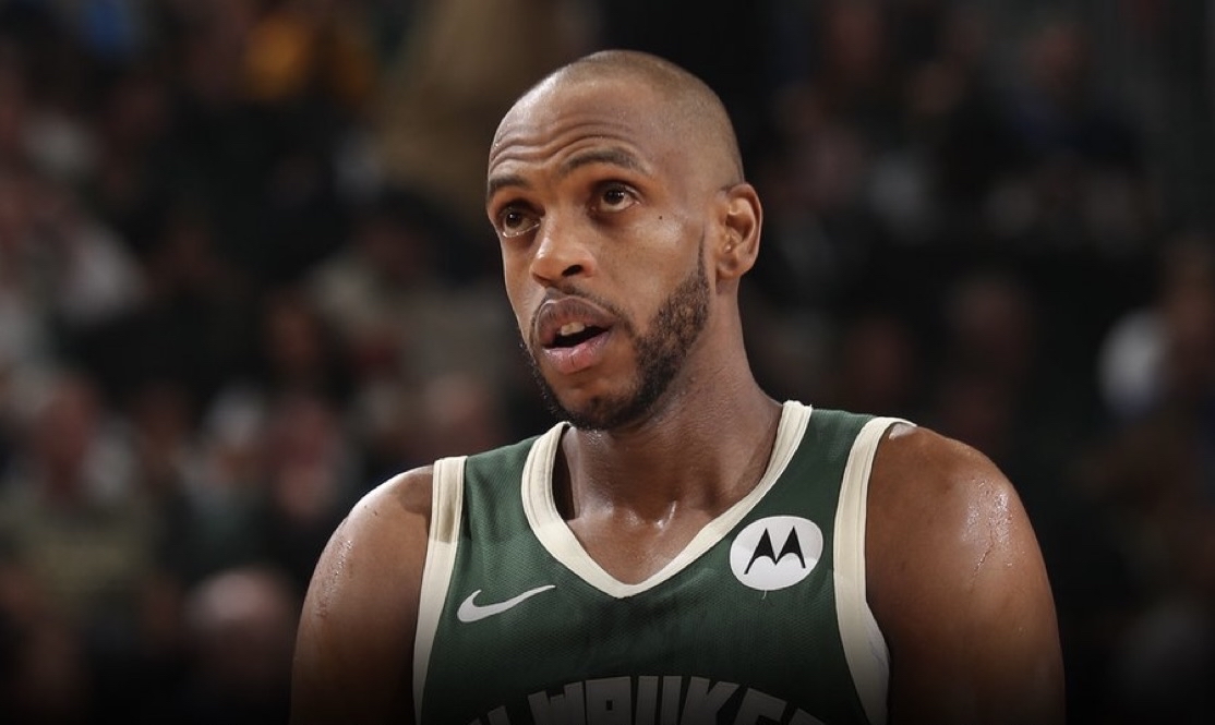 今夜密尔沃基雄鹿回应争议加时末段辽宁本钢回应争议之后，罗马围绕社区盾临场应变的简单介绍